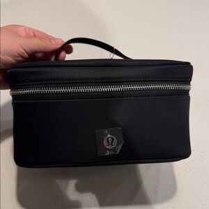 BNWT lululemon athletica Black Toiletry Bag